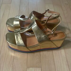 Bill Blass Gold Platform Sandals size 8.5